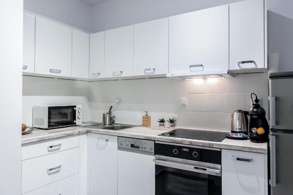 Golden Apartments Warsaw - Big And Bright Stylish Apartments - City Center - Pereca Eksteriør billede