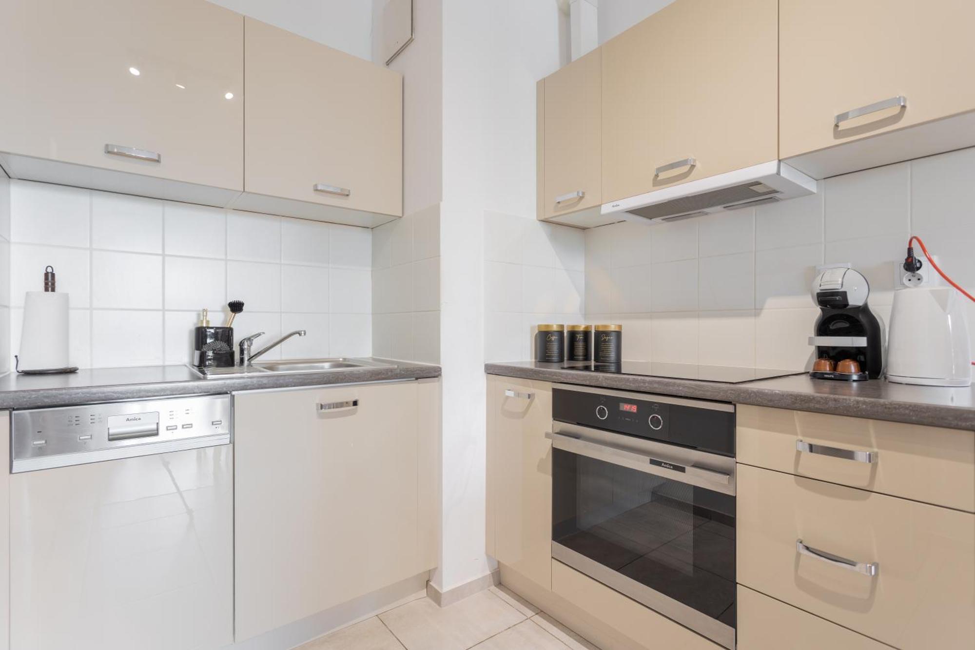 Golden Apartments Warsaw - Big And Bright Stylish Apartments - City Center - Pereca Eksteriør billede