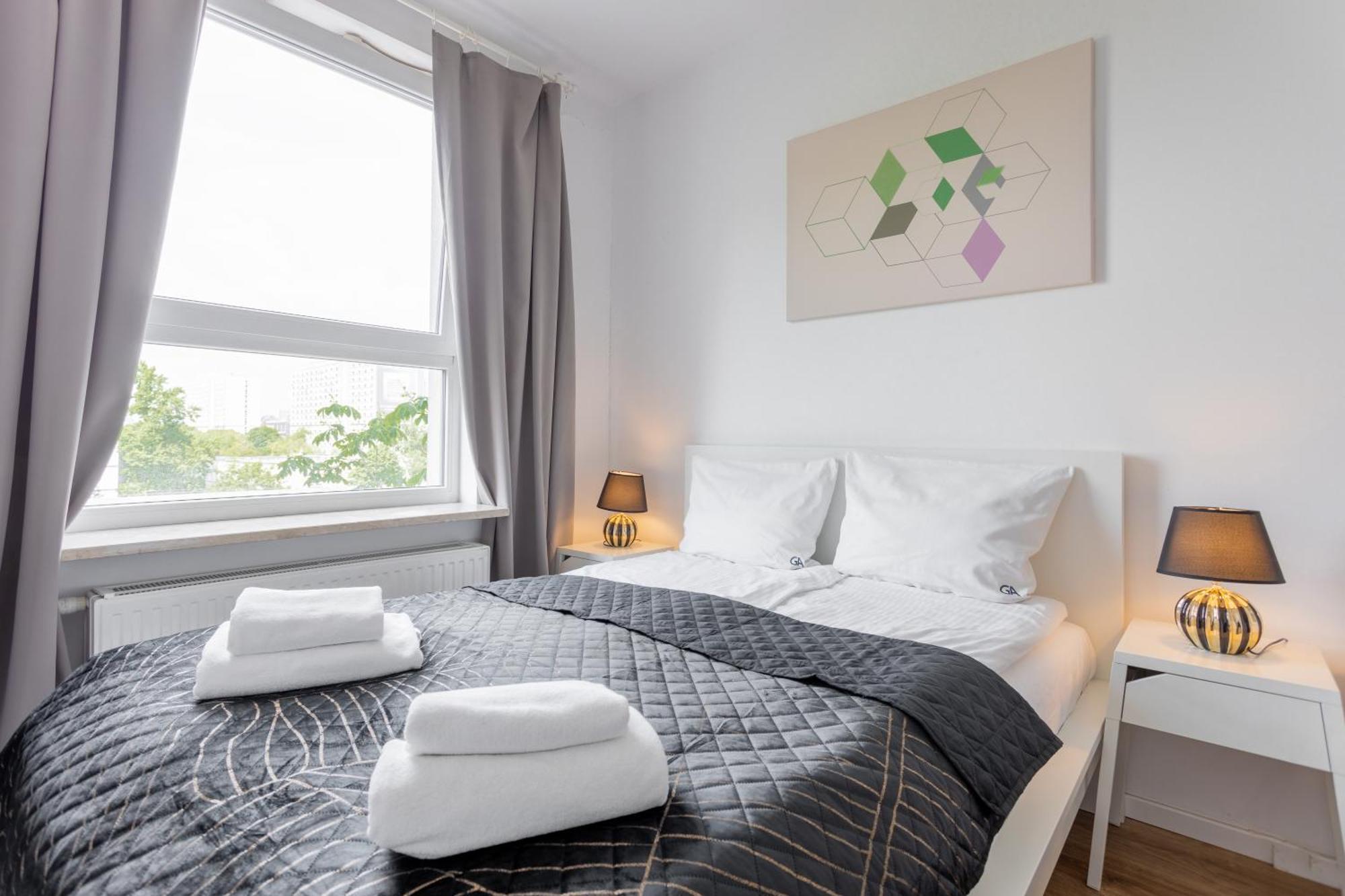 Golden Apartments Warsaw - Big And Bright Stylish Apartments - City Center - Pereca Eksteriør billede